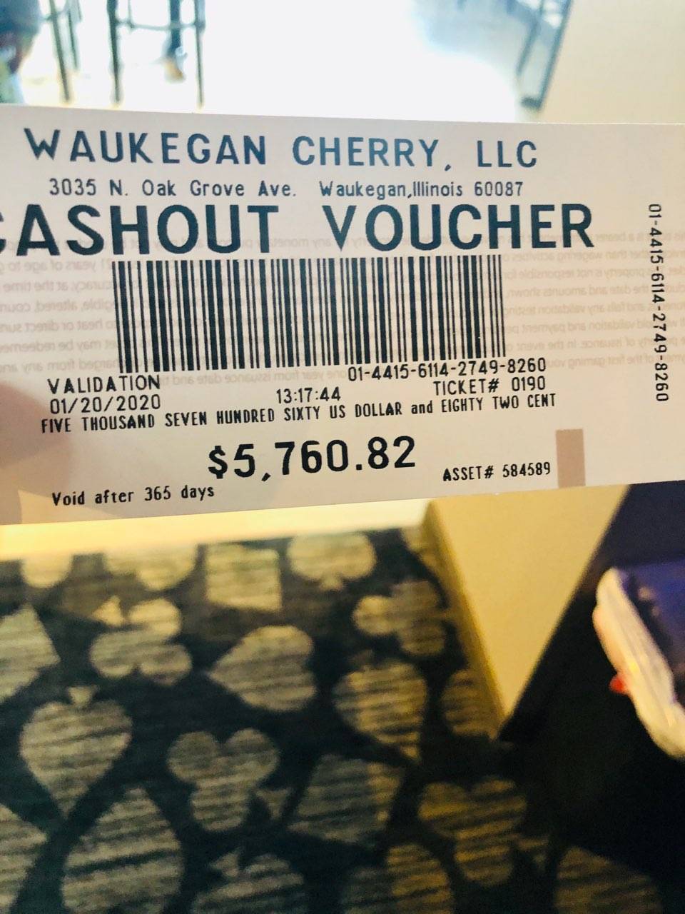 Lucky Bernies | restaurant | 3035 N Oak Grove Ave Ste 101, Waukegan, IL 60087, USA | 8476724722 OR +1 847-672-4722