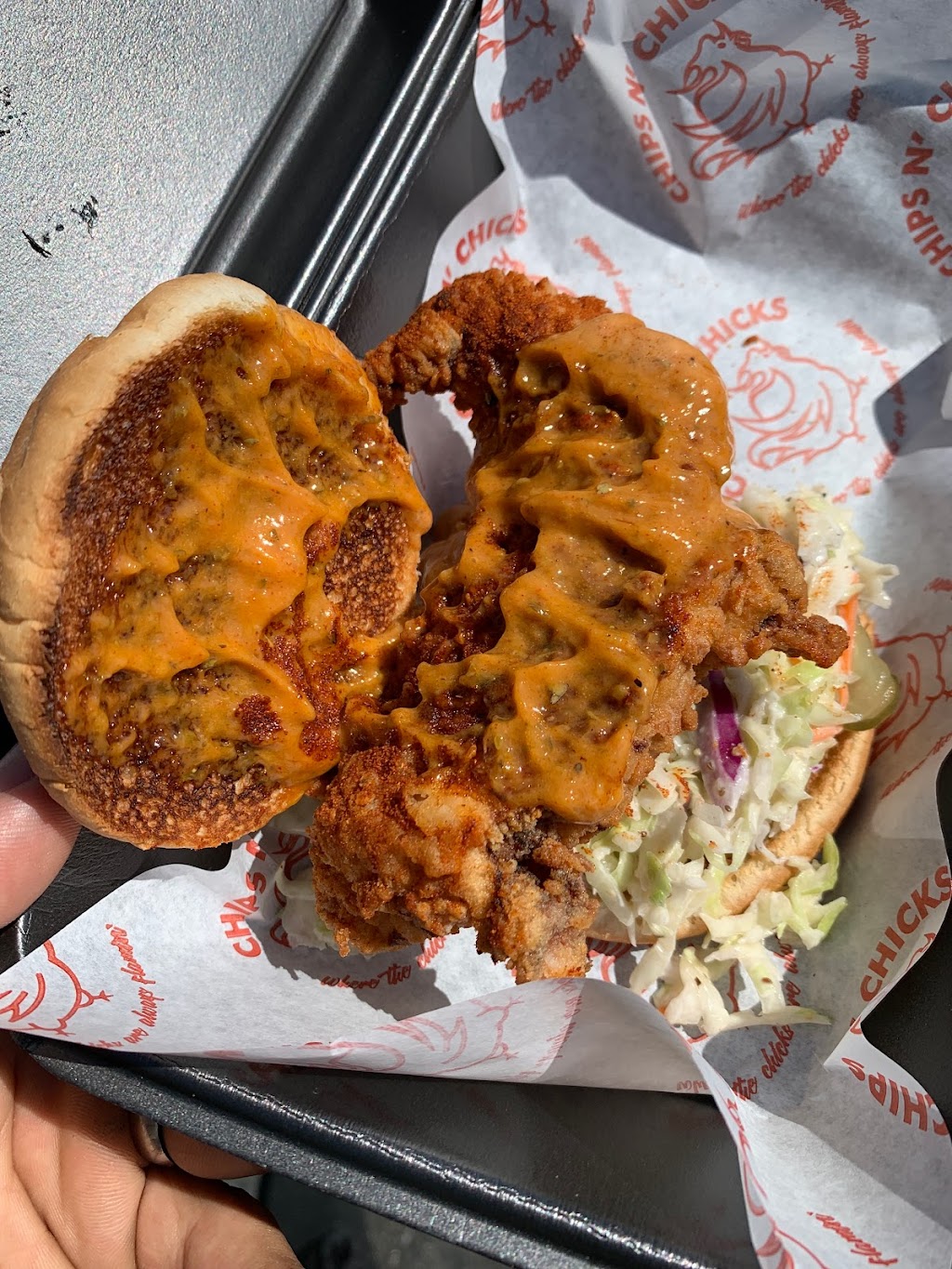 Hot Chickz | restaurant | 619 Glendora Ave Unit B, La Puente, CA 91744, USA | 6262952508 OR +1 626-295-2508