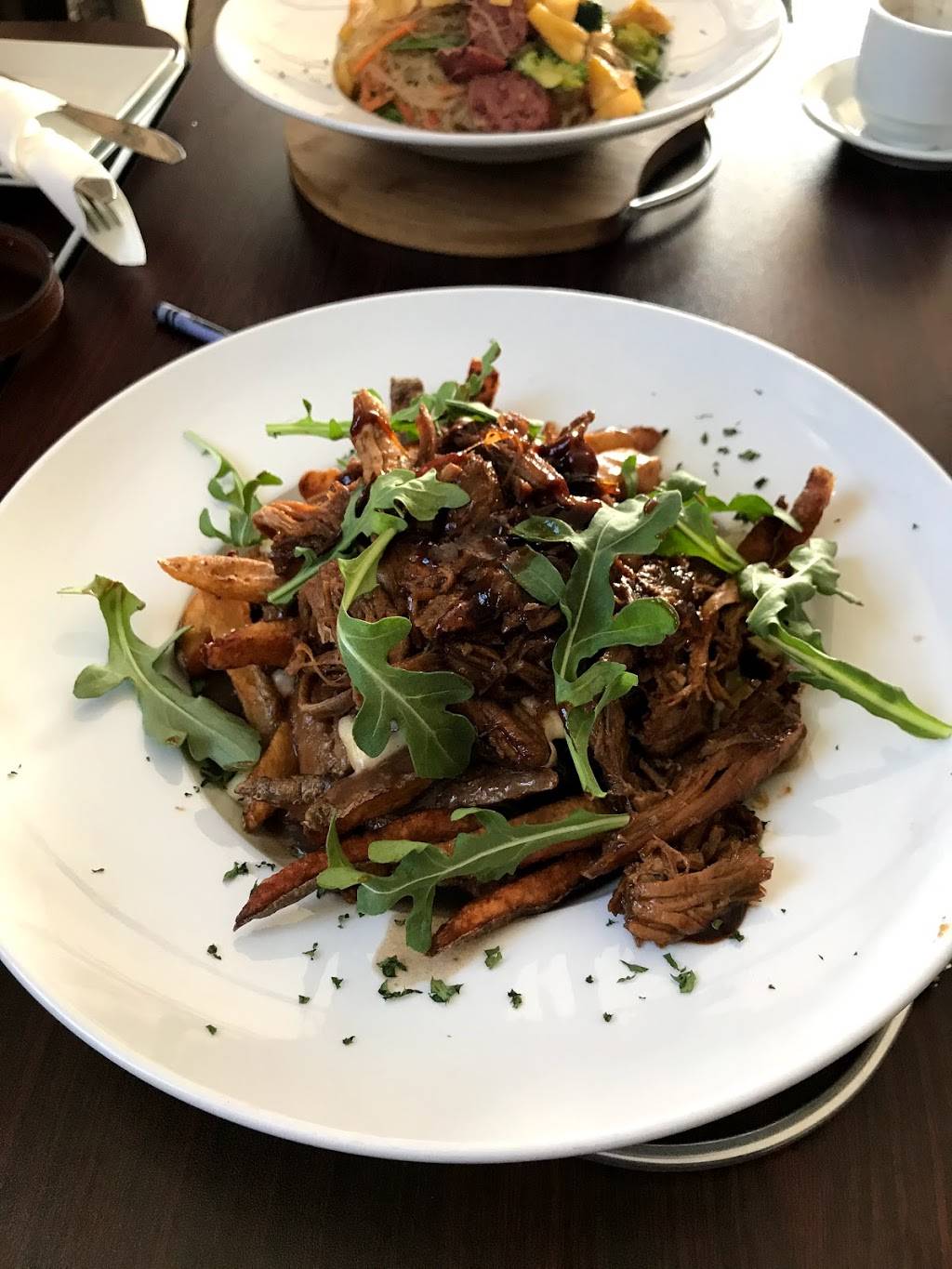 Grillicious Gourmet Tap & Grill | restaurant | 3 Mulcaster St, Barrie, ON L4M 3L9, Canada | 4168579542 OR +1 416-857-9542