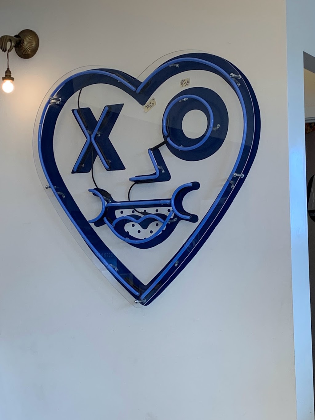 XO Santa Barbara | restaurant | 121 E Yanonali St, Santa Barbara, CA 93101, USA | 8058804227 OR +1 805-880-4227