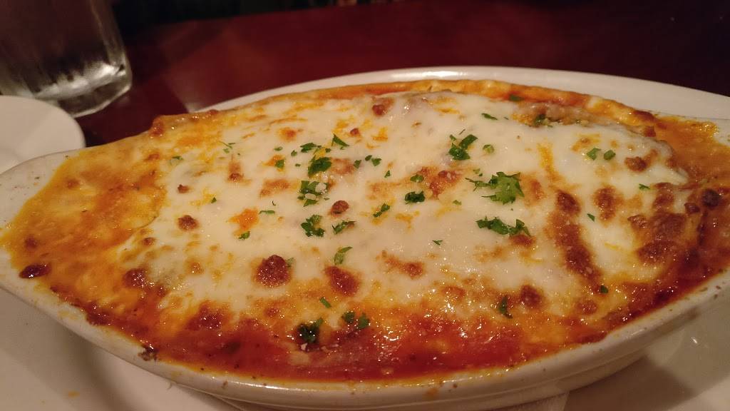 Allisons Restaurant | restaurant | 2207 Defense Hwy, Crofton, MD 21114, USA | 4107210331 OR +1 410-721-0331