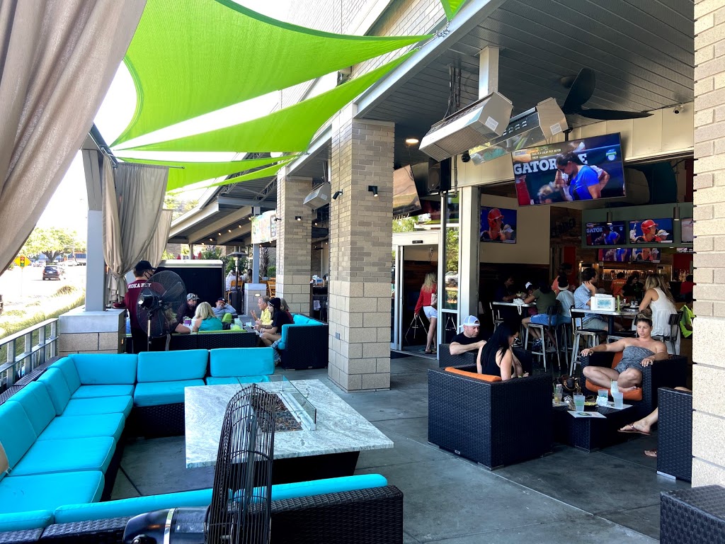 Island Wing Company Tallahassee | restaurant | 1370 Market St, Tallahassee, FL 32312, USA | 8506923116 OR +1 850-692-3116