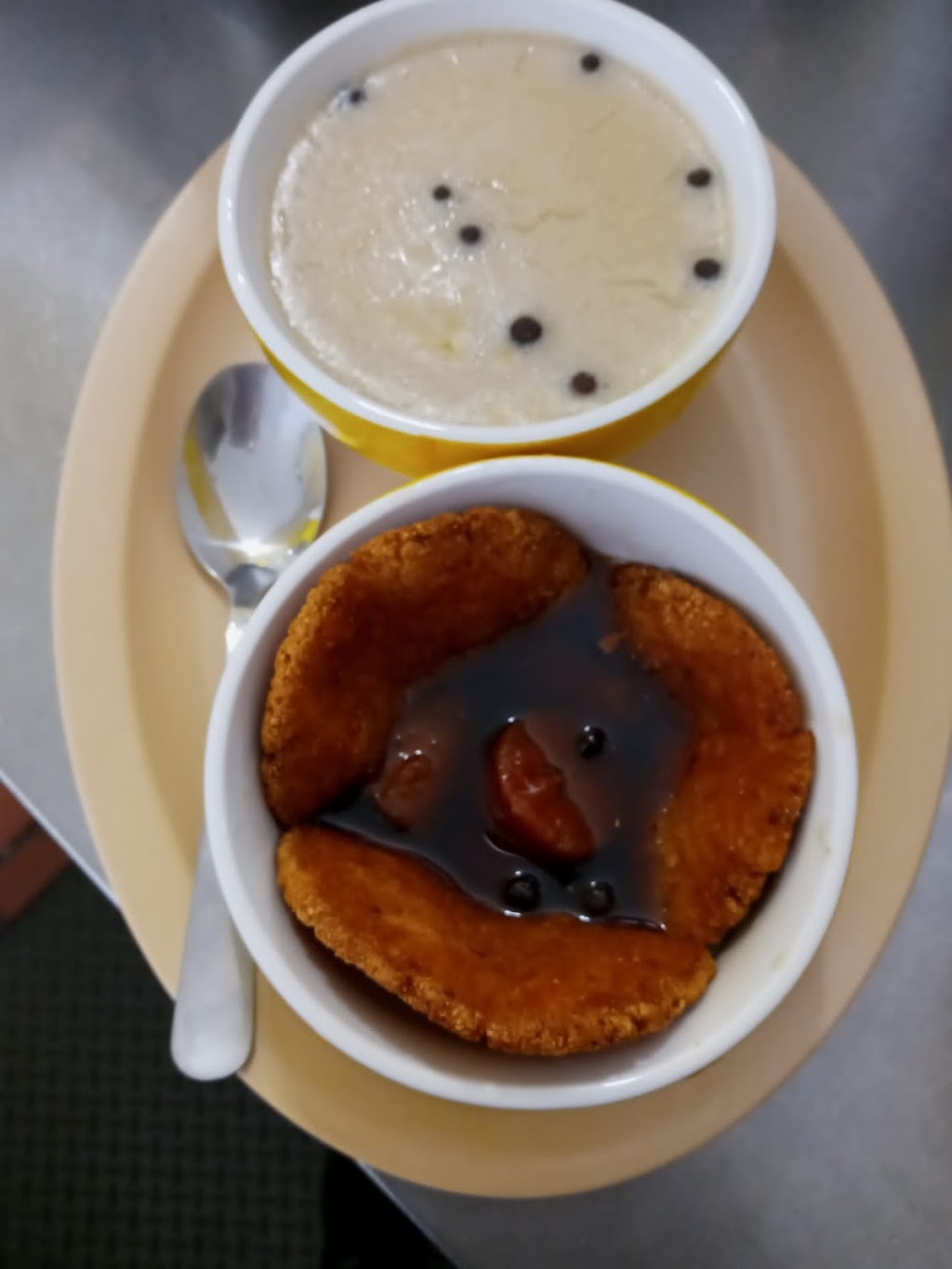 Pupuseria El Buen Sazón | restaurant | 17405 Clark Ave, Bellflower, CA 90706, USA | 5628666846 OR +1 562-866-6846