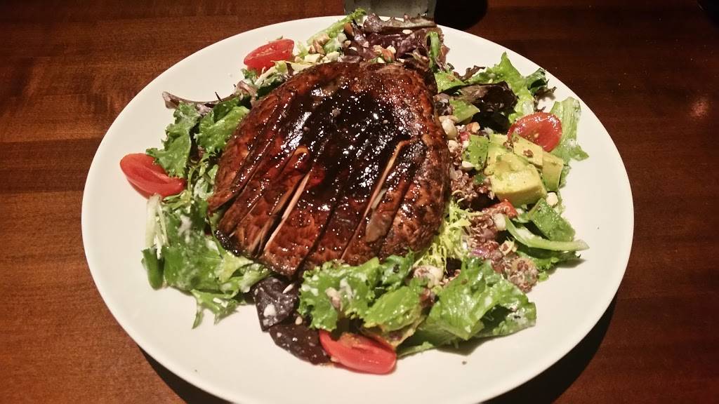 Wood Ranch BBQ & Grill | meal takeaway | The Shops at Dos Lagos, 2785 Lakeshore Dr, Corona, CA 92883, USA | 9516674200 OR +1 951-667-4200