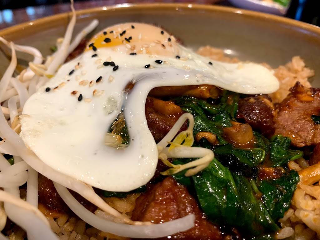 P.F. Changs | meal takeaway | 2525 West End Pl Ste #2535, Nashville, TN 37203, USA | 6153298901 OR +1 615-329-8901