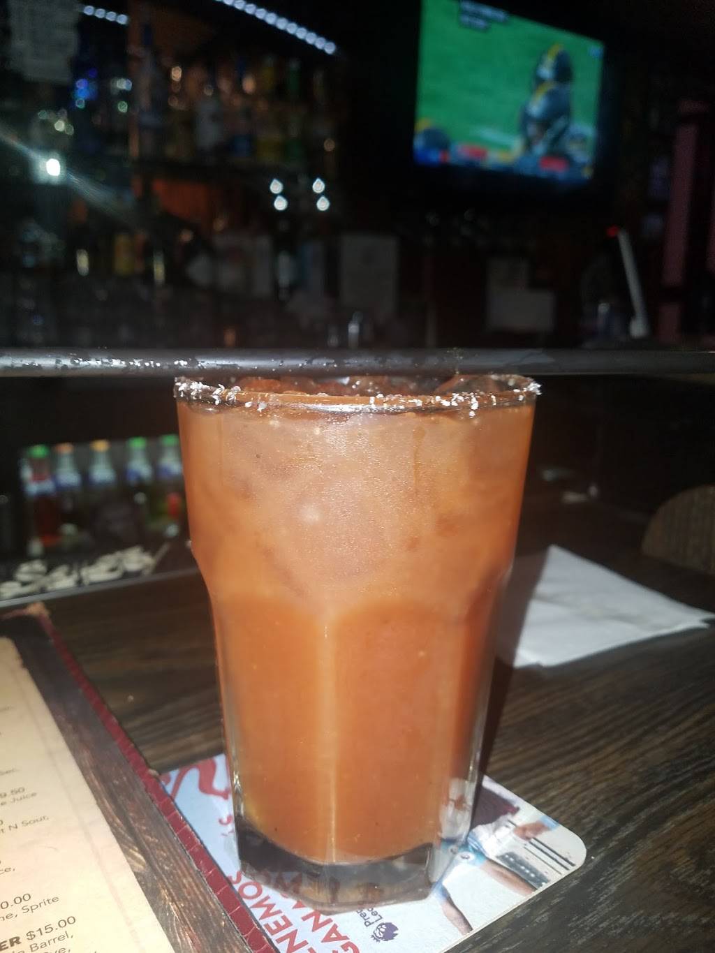 Bergies | restaurant | 16404 Delone St, Canyon Country, CA 91387, USA | 6612513133 OR +1 661-251-3133