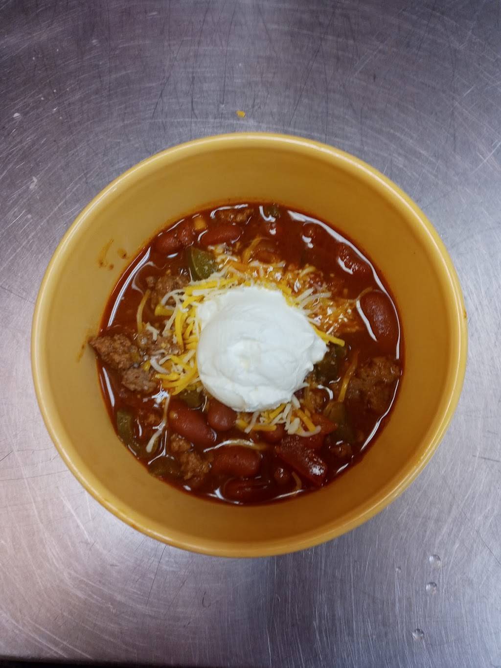 Ginos Trattoria | restaurant | 419 Baker St, West Roxbury, MA 02132, USA | 6173232127 OR +1 617-323-2127