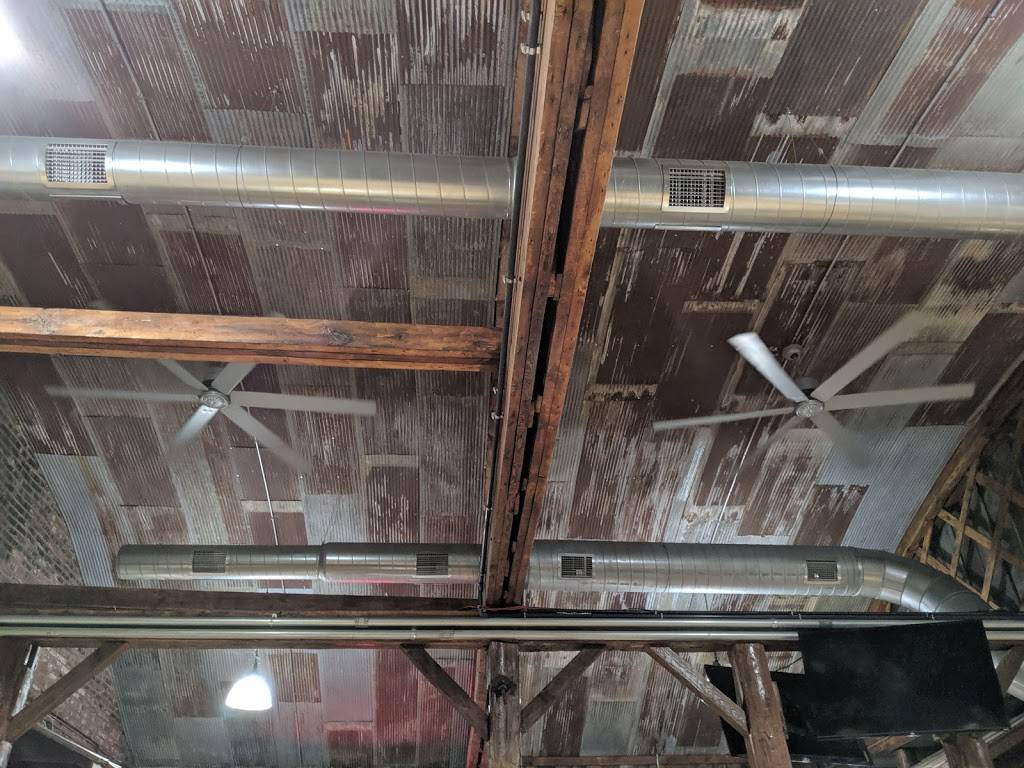 Stroz Inn | restaurant | 501 State St, Hollandale, WI 53544, USA | 6089672337 OR +1 608-967-2337