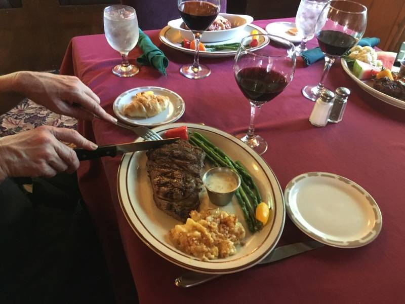 The Merry Woods | restaurant | 10120 US-50, Pollock Pines, CA 95726, USA | 5302933384 OR +1 530-293-3384