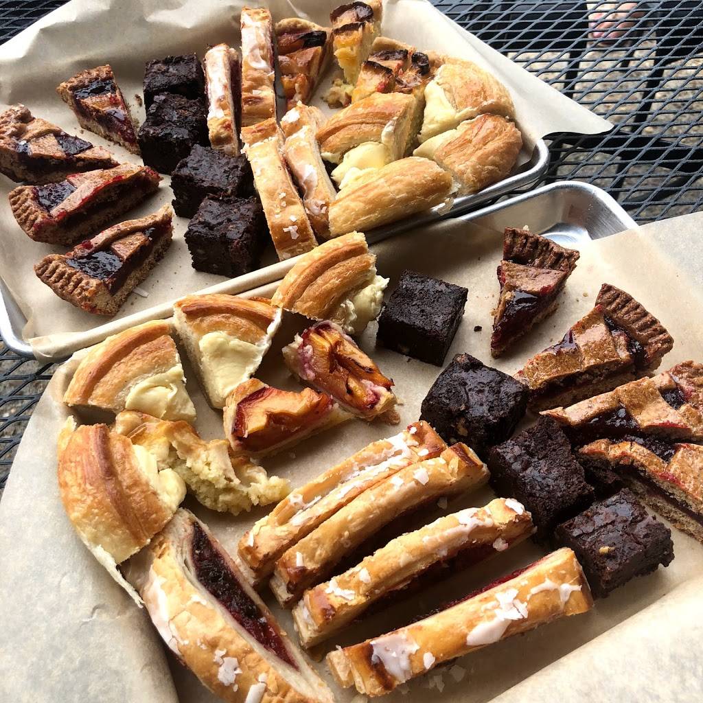 Bread & Water Company- Alexandria | cafe | 1512 Belle View Blvd, Alexandria, VA 22307, USA | 7037680100 OR +1 703-768-0100