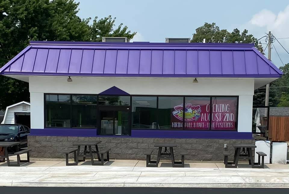 Two Scoops | restaurant | 1044 E Spring St, St Marys, OH 45885, USA | 4193008200 OR +1 419-300-8200