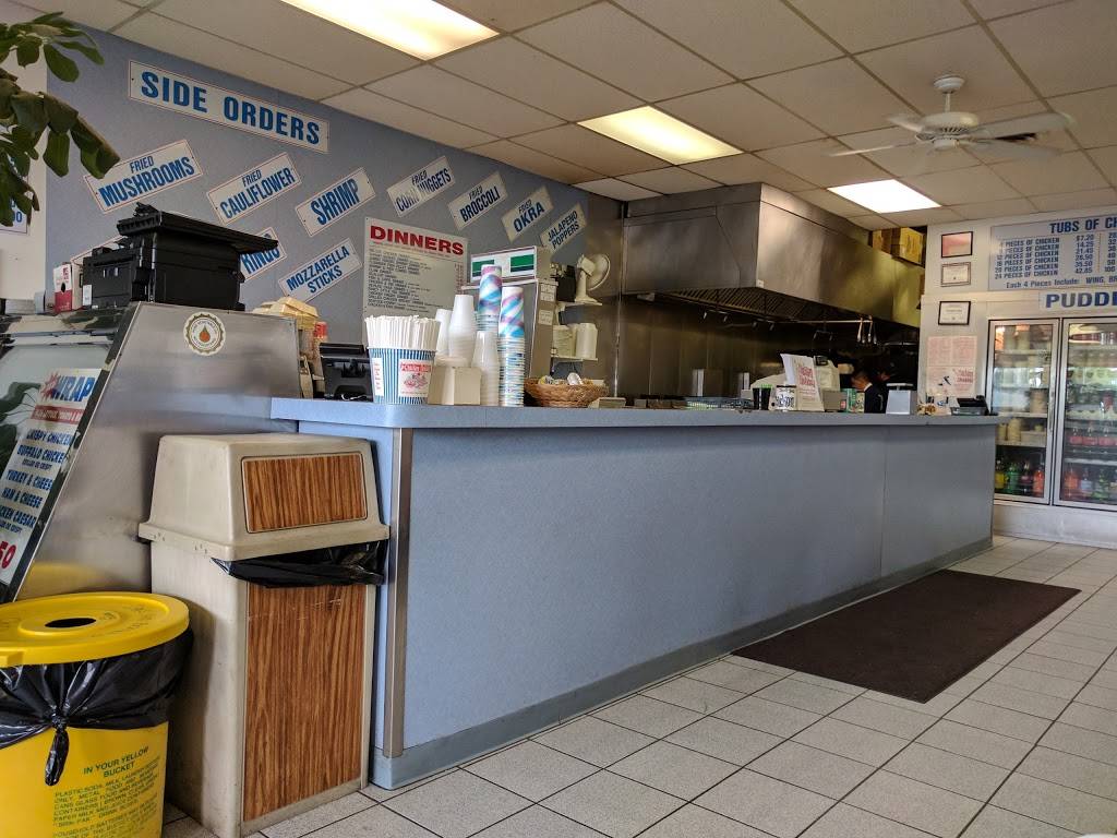 Chicken Holiday | restaurant | 1066 White Horse Ave, Hamilton Township, NJ 08610, USA | 6095854855 OR +1 609-585-4855