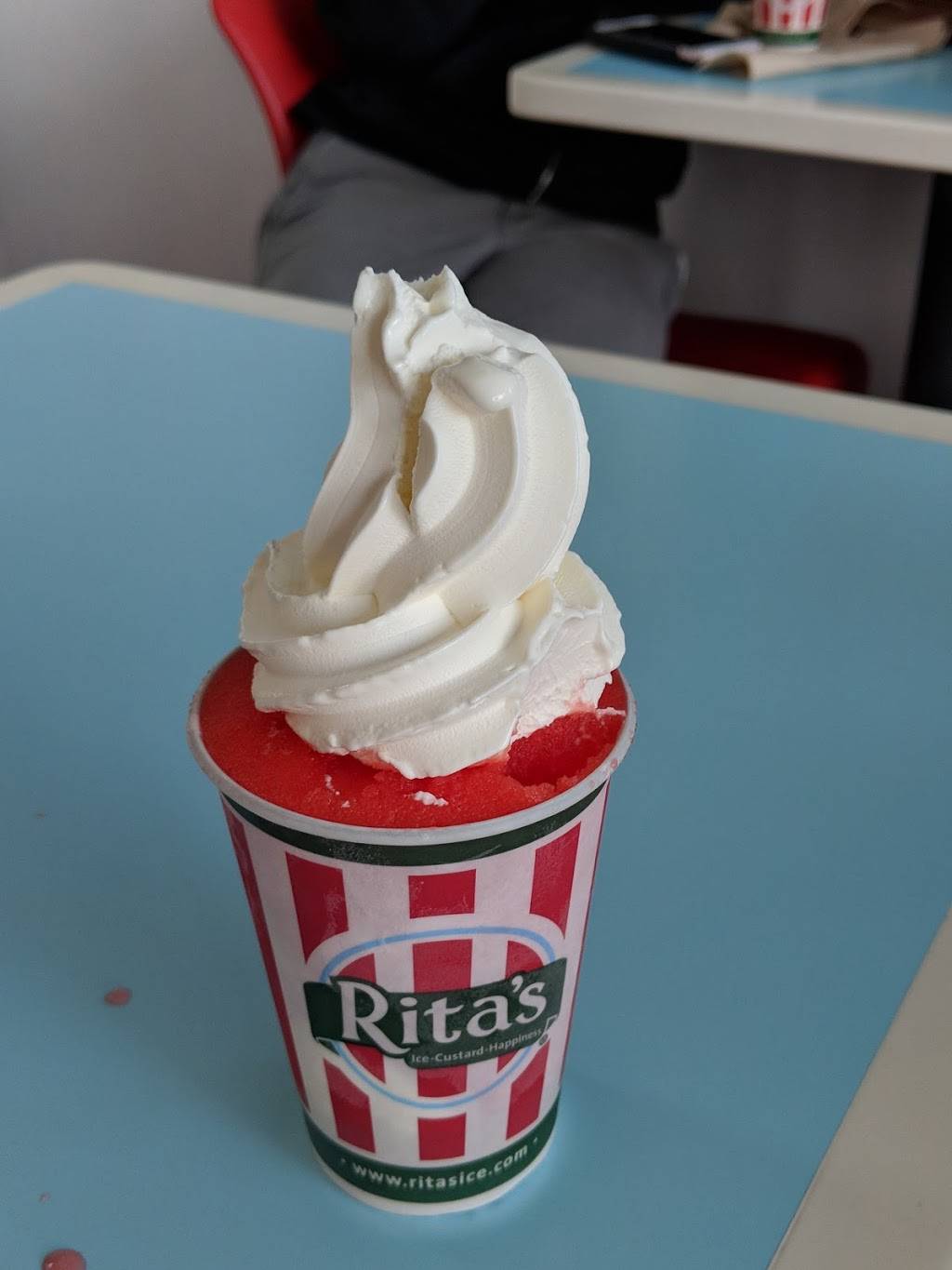 Ritas Italian Ice & Frozen Custard | restaurant | 2950 Donnell Dr, Forestville, MD 20747, USA | 3016697399 OR +1 301-669-7399