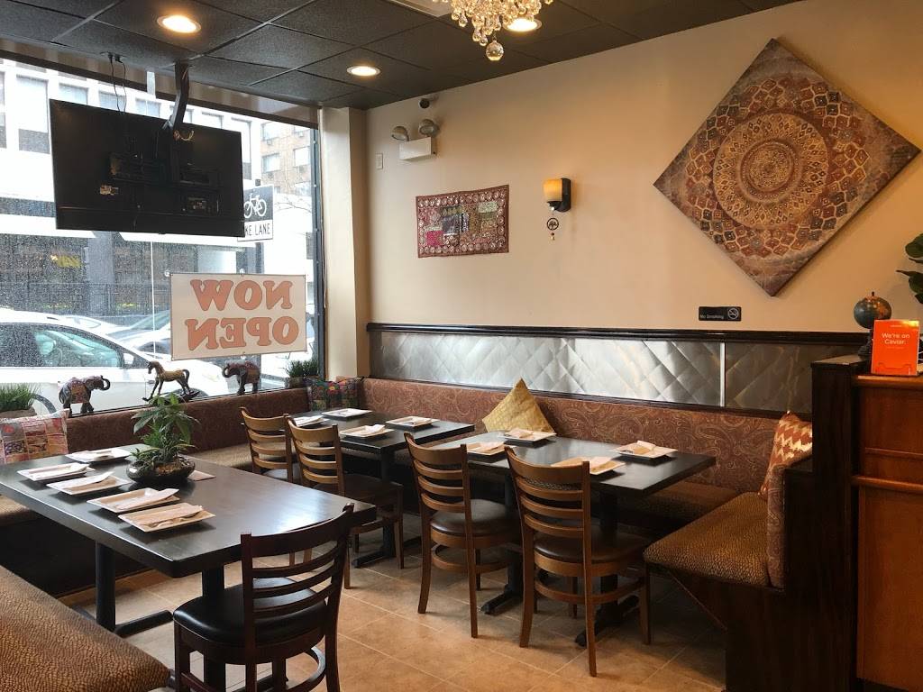 Rangoli Indian Cuisine | restaurant | 2413-15 N Clark St, Chicago, IL 60614, USA | 7736878085 OR +1 773-687-8085