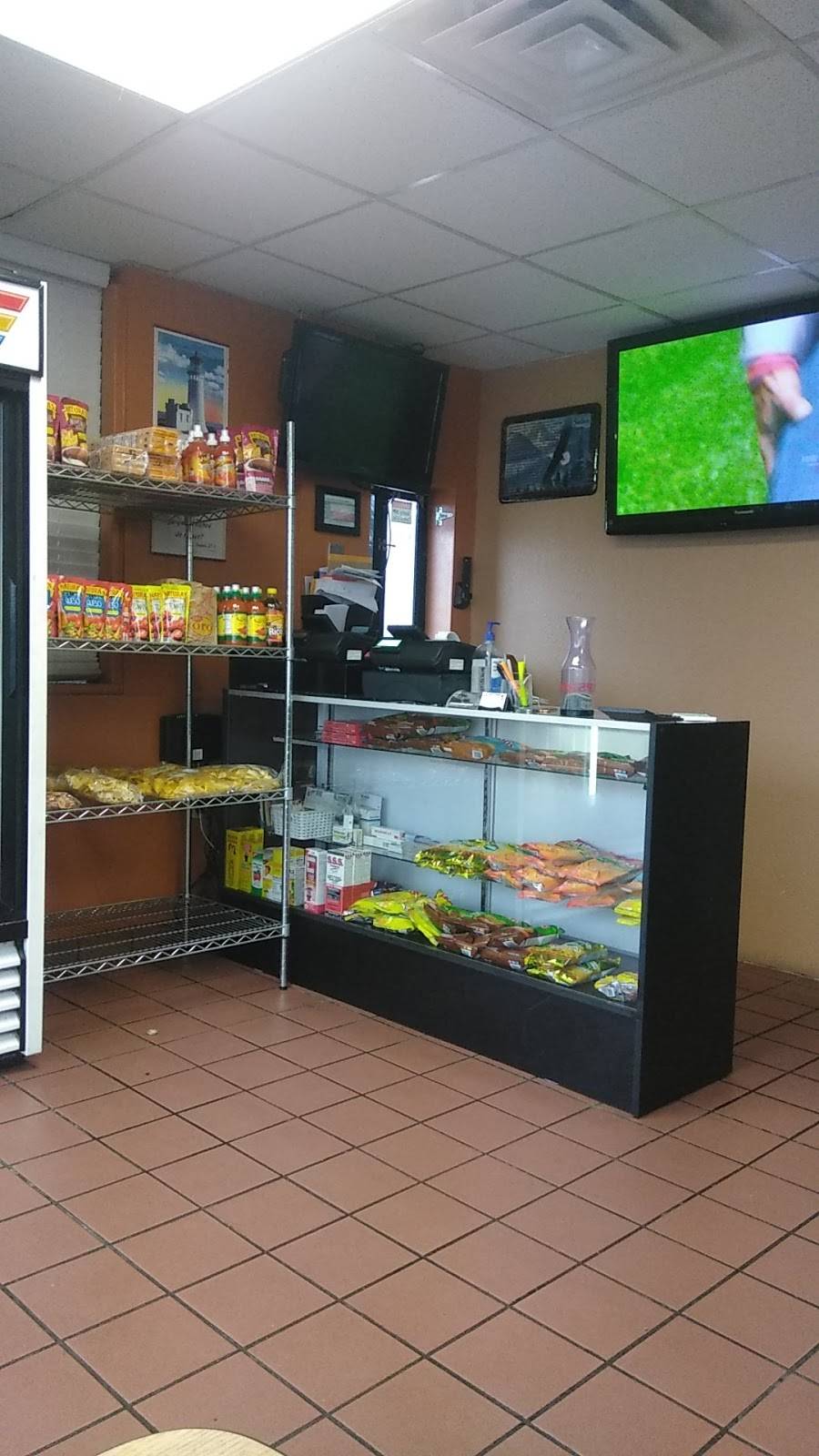 Parilla Catracha | restaurant | E Lancaster Ave, Fort Worth, TX 76103, USA | 8177207001 OR +1 817-720-7001