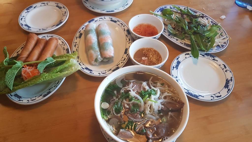Pho Ca Dao Restaurant | restaurant | 8373 Mira Mesa Blvd, San Diego, CA 92126, USA | 8585640917 OR +1 858-564-0917