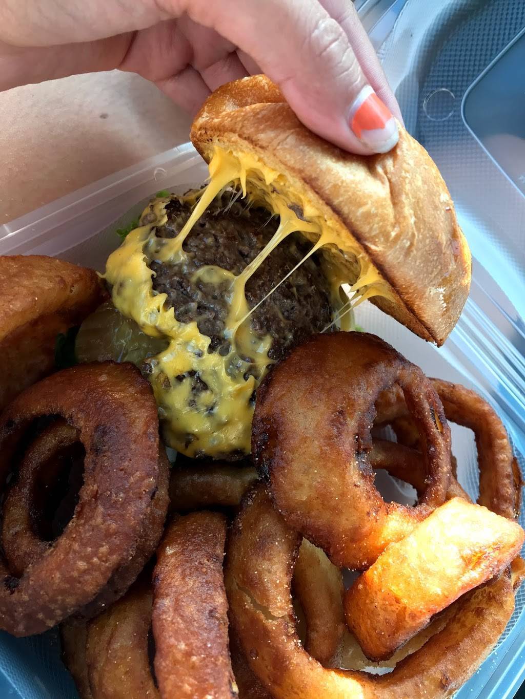 Classics Malt Shop | restaurant | 3625 Midway Dr Ste B, San Diego, CA 92110, USA | 6192261600 OR +1 619-226-1600