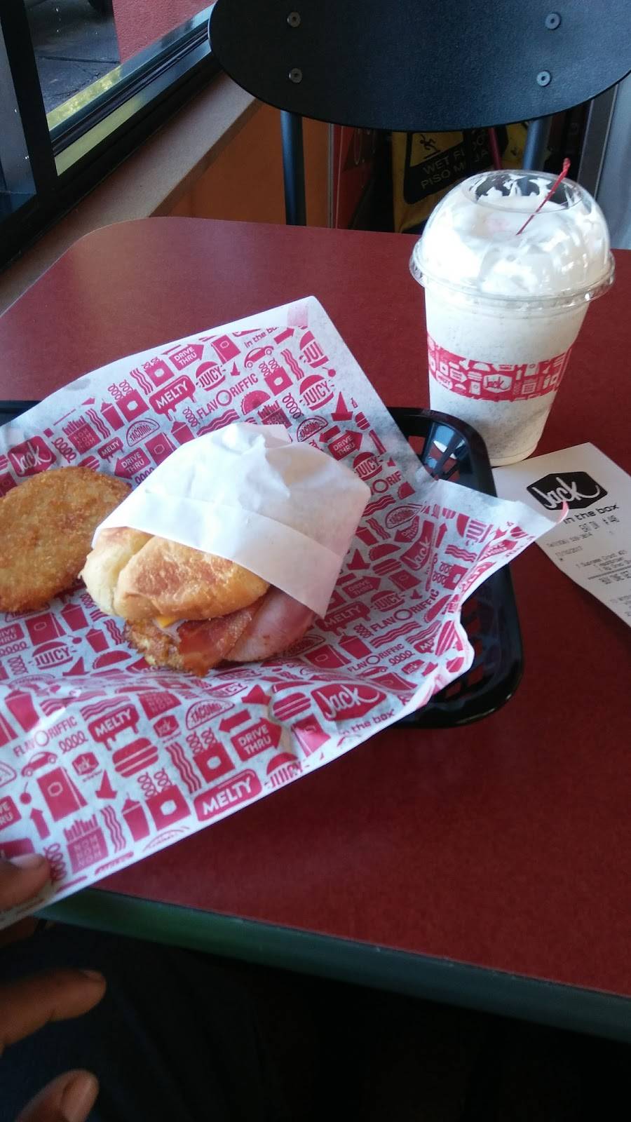 Jack in the Box | restaurant | 2308 Northpark Dr, Kingwood, TX 77339, USA | 2813595225 OR +1 281-359-5225