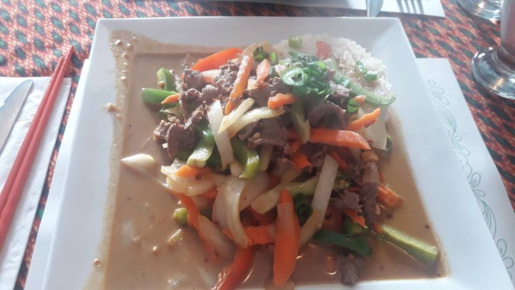 Prasat Thai | restaurant | 460 Boulevard Gréber, Gatineau, QC J8T 6S8, Canada | 8195686405 OR +1 819-568-6405