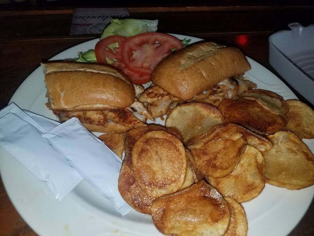 Oh Tommys Pub & Grill | restaurant | 6285 N, MO-7, Roach, MO 65787, USA | 5733473133 OR +1 573-347-3133