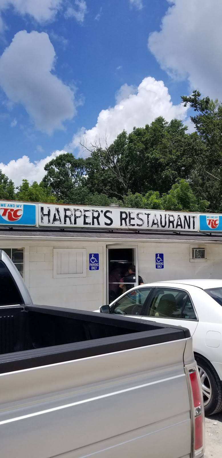 Harpers Catfish | restaurant | 3085 Old Gallatin Rd, Scottsville, KY 42164, USA | 2706227557 OR +1 270-622-7557