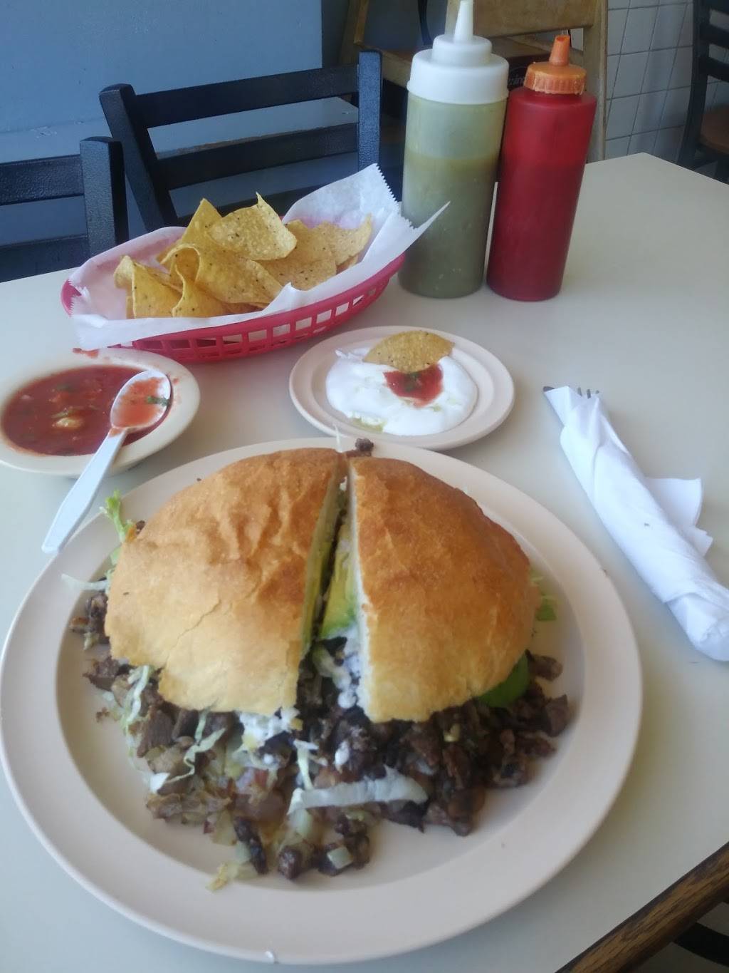 Taquería Jamay Jal | restaurant | 2500 W 51st St, Chicago, IL 60632, USA | 7737760254 OR +1 773-776-0254