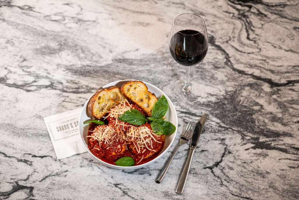 Corbo & Sons | restaurant | 101 Crawfords Corner Road, Holmdel, New Jersey 07733, USA | 7323652110 OR +1 732-365-2110