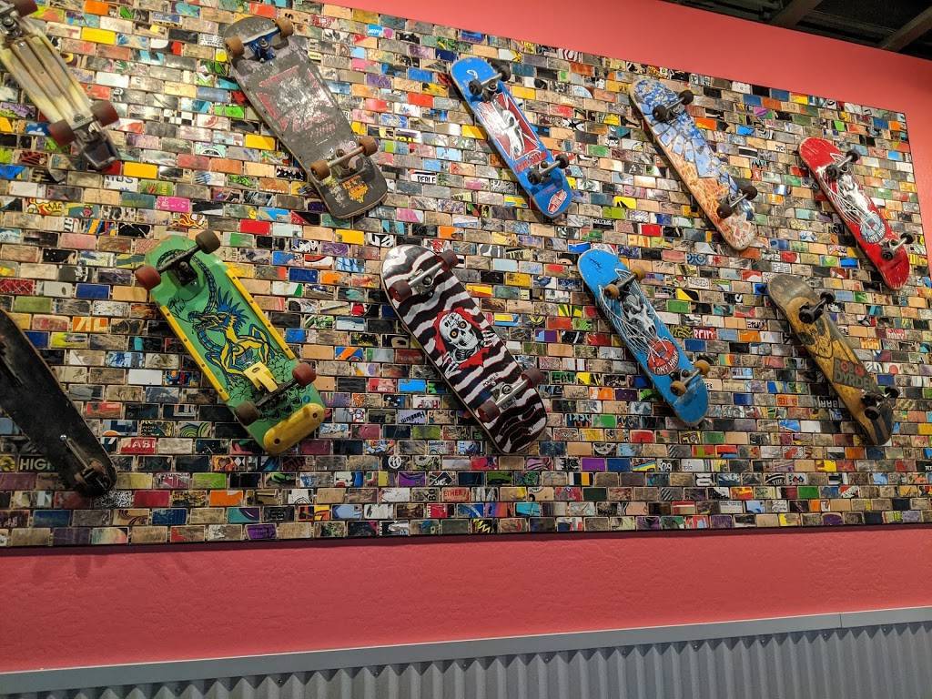 Board & Brew , Tempe | restaurant | 1015 S Rural Rd #105, Tempe, AZ 85281, USA | 4807812900 OR +1 480-781-2900