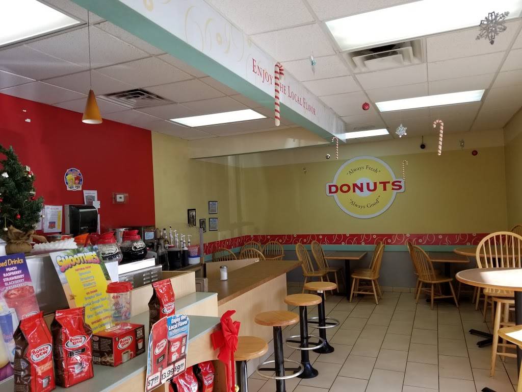 Honey Dew Donuts | bakery | 482 Market St, Rockland, MA 02370, USA | 7818780847 OR +1 781-878-0847