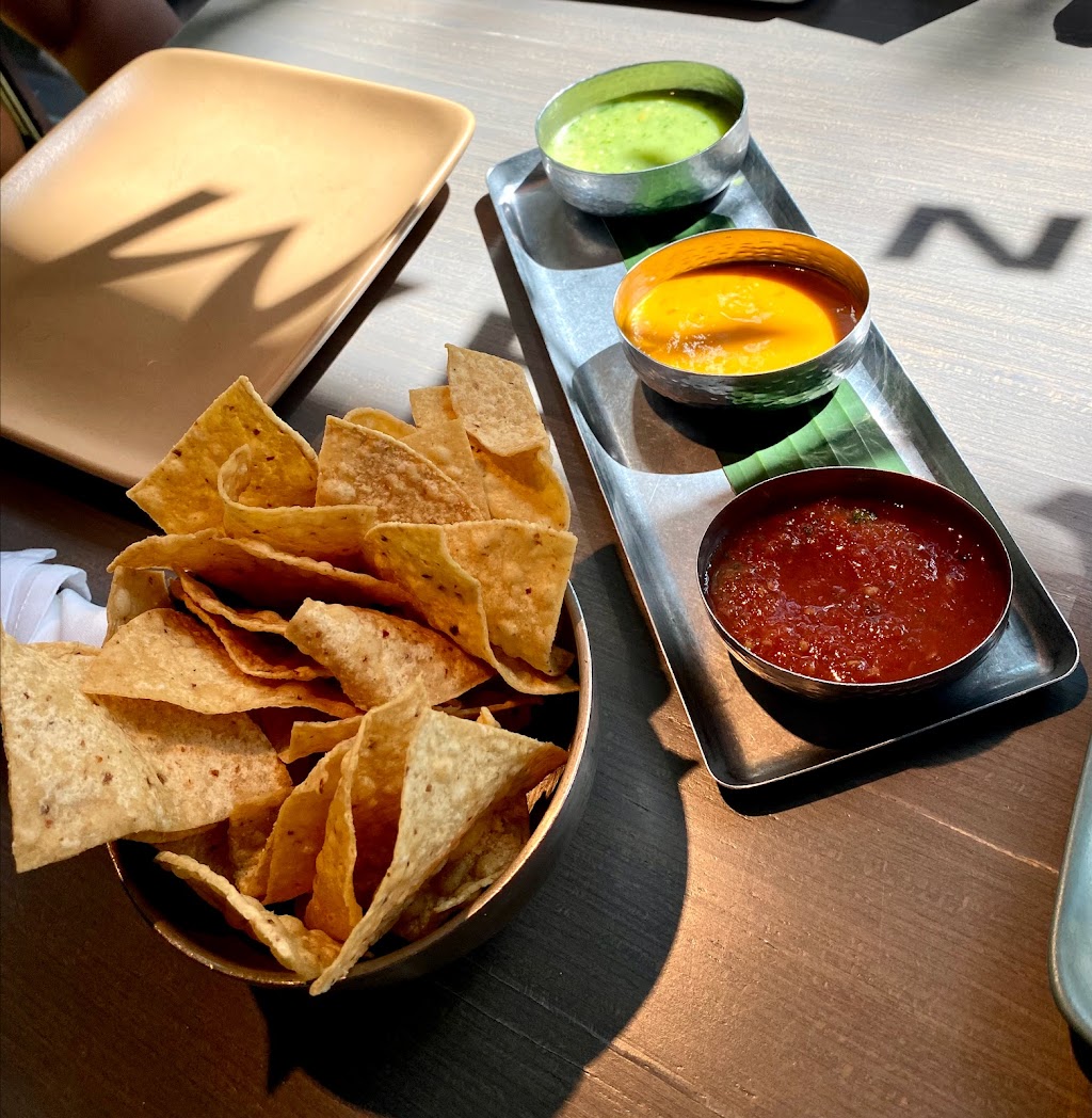 Miriam Cocina Latina | restaurant | 2015 Woodall Rodgers Fwy, Dallas, TX 75201, USA | 2148555275 OR +1 214-855-5275