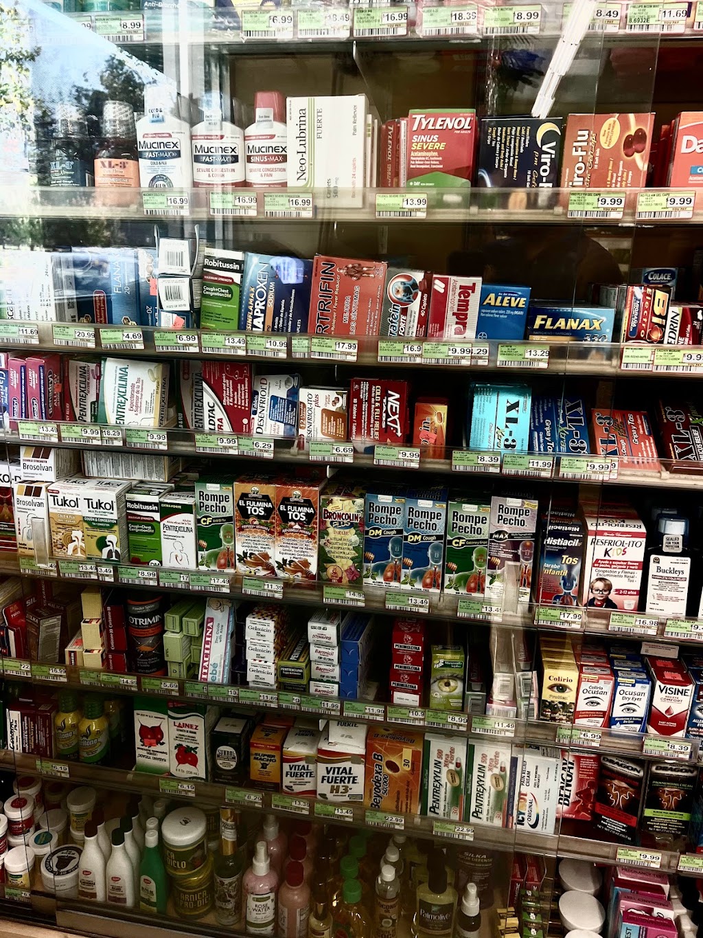 El Rancho Market | restaurant | 812 Willow Rd, Menlo Park, CA 94025, USA | 6503214902 OR +1 650-321-4902