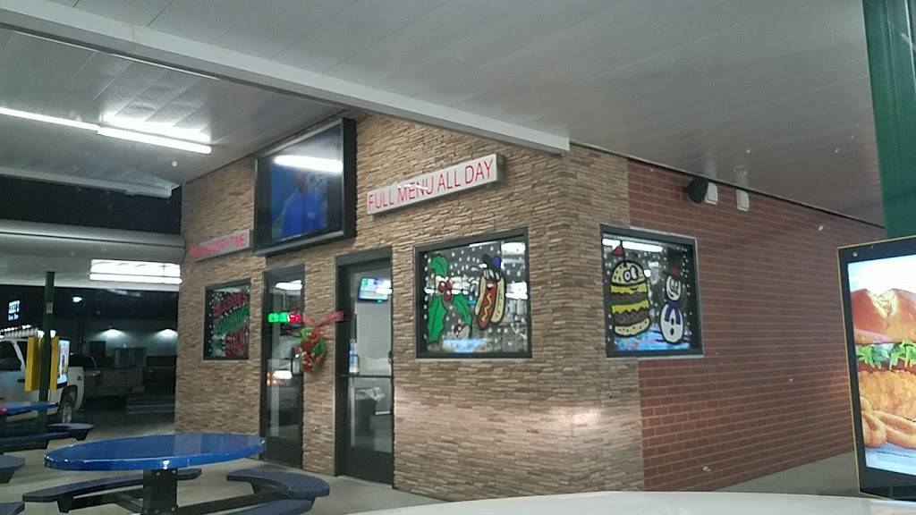 Sonic Drive-In | restaurant | 310 E Main St, Piggott, AR 72454, USA | 8703244221 OR +1 870-324-4221