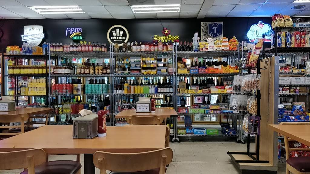 Wholly Cow Burgers | restaurant | 3010 S Lamar Blvd, Austin, TX 78704, USA | 5123948156 OR +1 512-394-8156