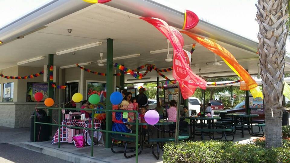 Sonic Drive-In | restaurant | 2235 Collier Pkwy, Land O Lakes, FL 34639, USA | 8139498808 OR +1 813-949-8808