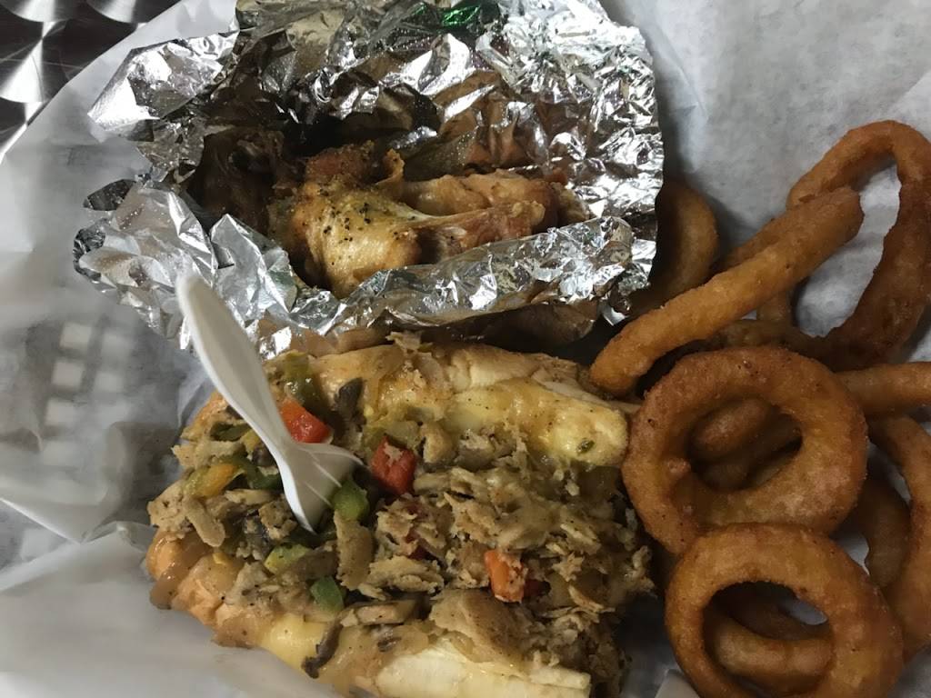 Zacs Phillysteaks & Shakes | restaurant | 3250 W Pleasant Run Rd, Lancaster, TX 75146, USA | 4697473324 OR +1 469-747-3324