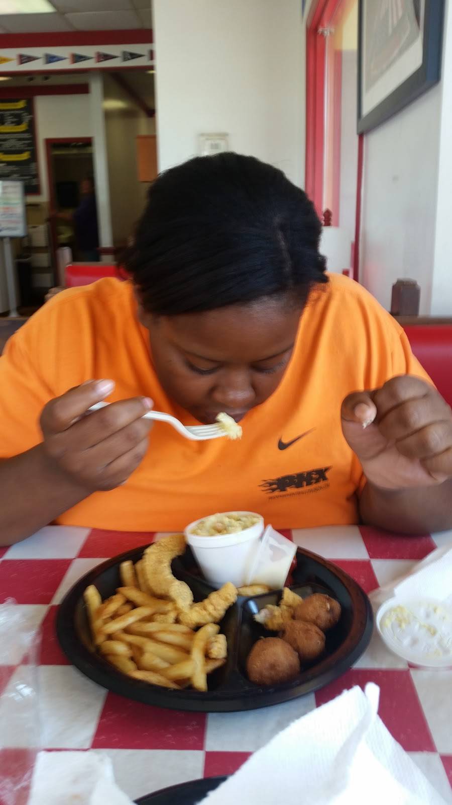 Roosters Restaurant | restaurant | 125 US-31, Athens, AL 35611, USA | 2562309001 OR +1 256-230-9001