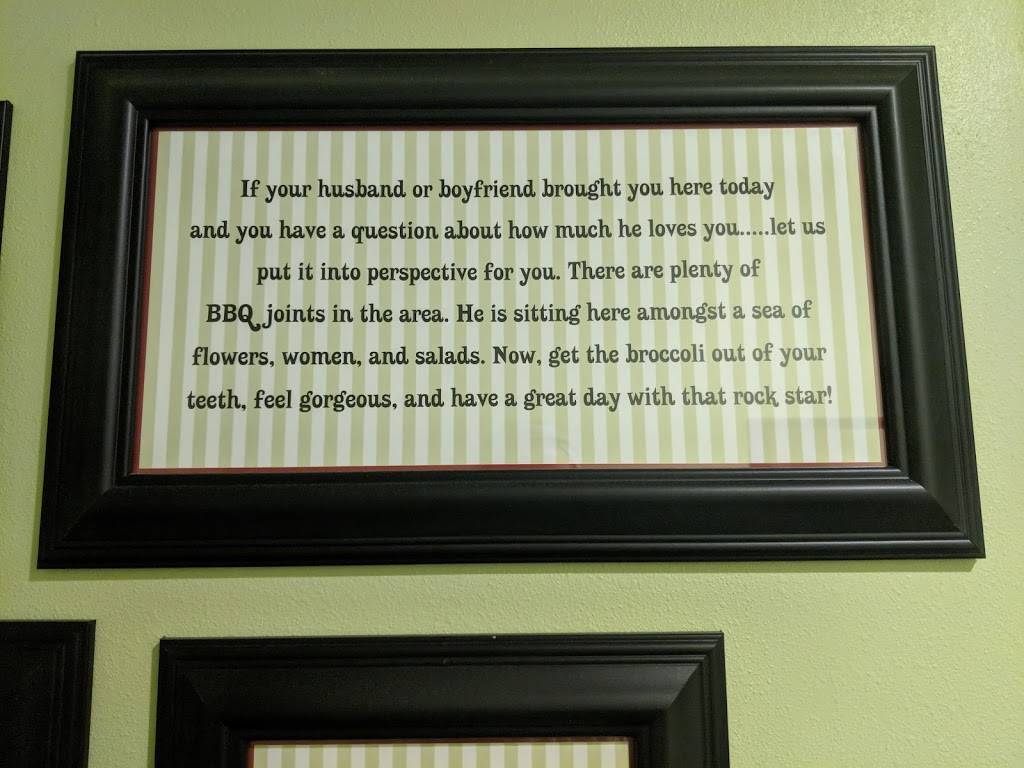 Chicken Salad Chick | restaurant | 6535 Youree Dr, Shreveport, LA 71105, USA | 3182521493 OR +1 318-252-1493