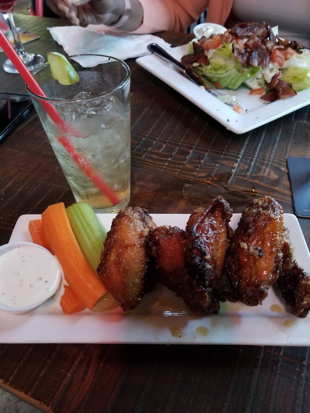 The Dog House Bar and Grill | restaurant | 5800 4th Ave S, Seattle, WA 98108, USA | 2064535996 OR +1 206-453-5996