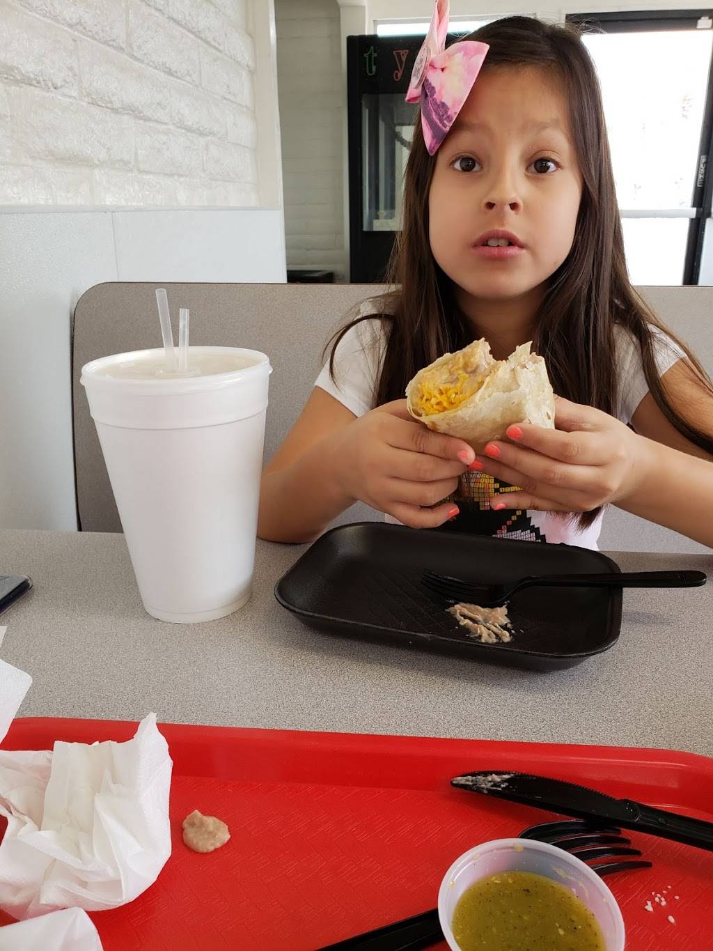 Los Fredos Mexican Food | restaurant | 9111 Magnolia Ave, Riverside, CA 92503, USA | 9515253411 OR +1 951-525-3411