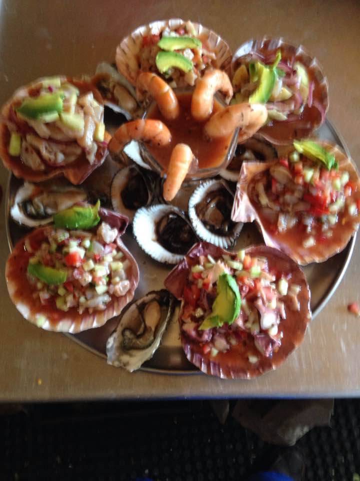 Mariscos Tamazula | restaurant | Blvd. Popotla km 32, Cuenca Diaz, Popotla, 22710 Rosarito, B.C., Mexico | 016611006586 OR +52 661 100 6586