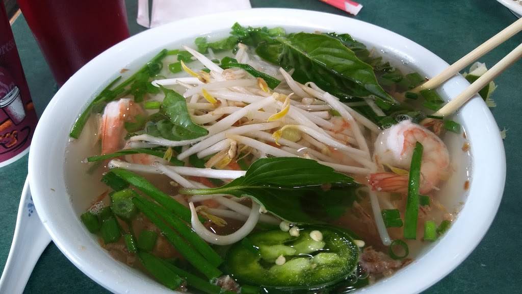 Tay Ho | restaurant | 302 University Ave W # 100, St Paul, MN 55103, USA | 6512287216 OR +1 651-228-7216