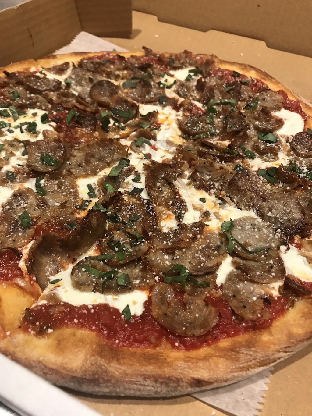 Marios Pizzeria | restaurant | 123 Cherry St, Naugatuck, CT 06770, USA | 2037235850 OR +1 203-723-5850