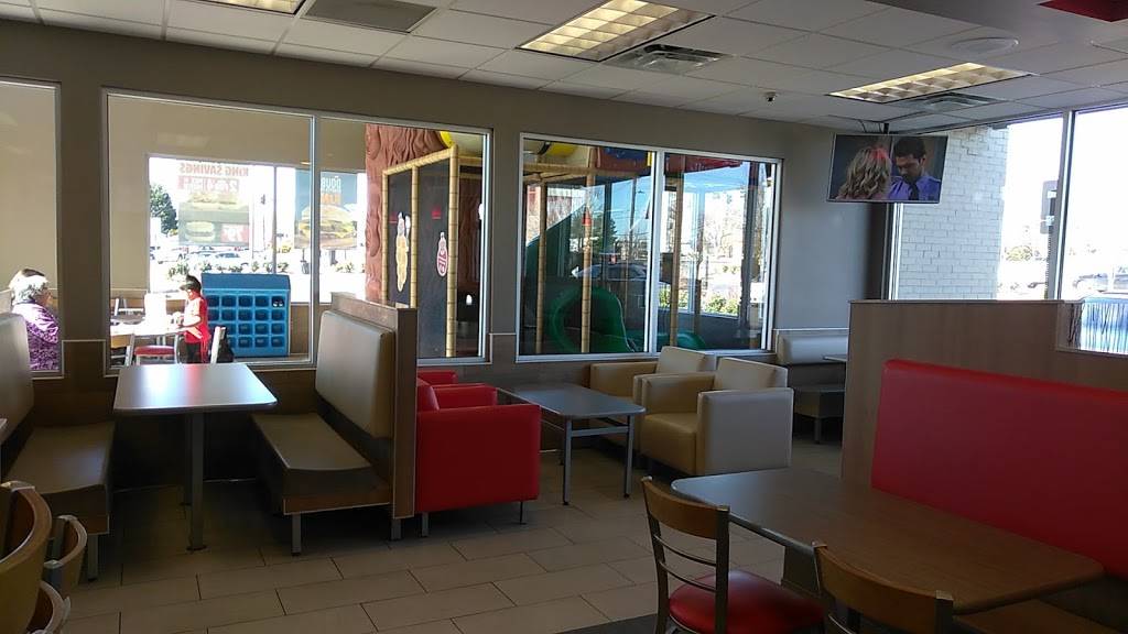 Burger King | restaurant | 806 Athens St, Gainesville, GA 30501, USA | 7702091837 OR +1 770-209-1837