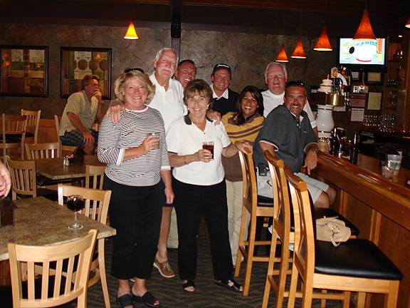 Pearces Pub & Banquets | restaurant | 3516 US-34, Oswego, IL 60543, USA | 6305548905 OR +1 630-554-8905