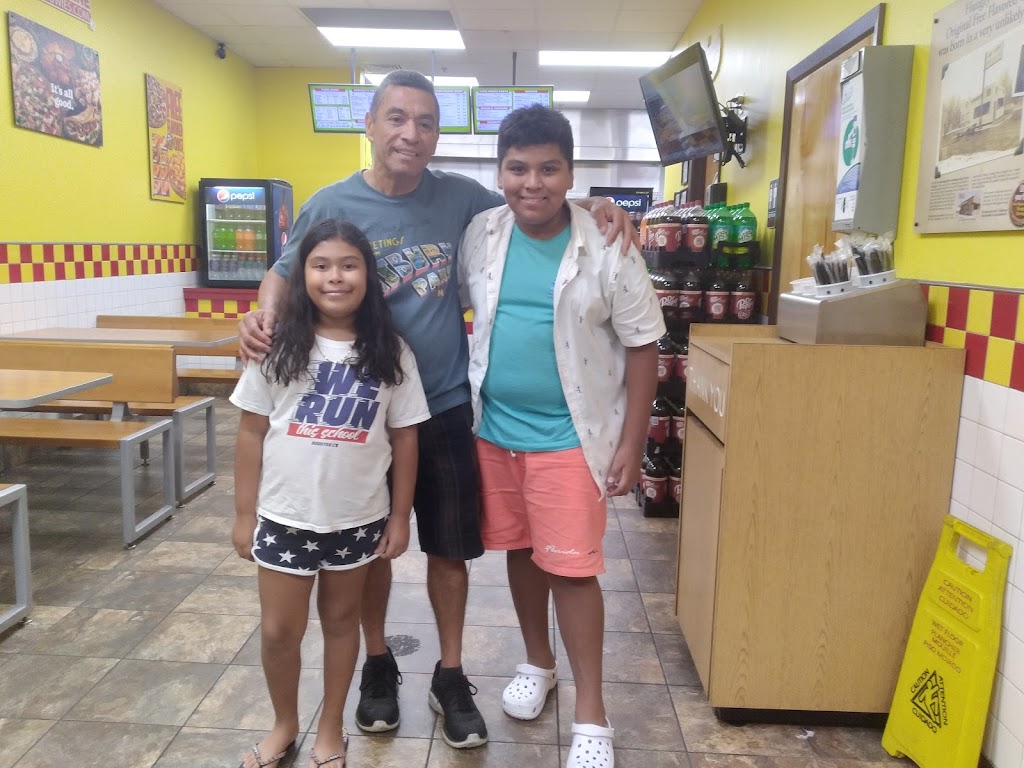 Hungry Howies Santa Rosa | meal delivery | 2078 US-98, Santa Rosa Beach, FL 32459, USA | 8506223333 OR +1 850-622-3333