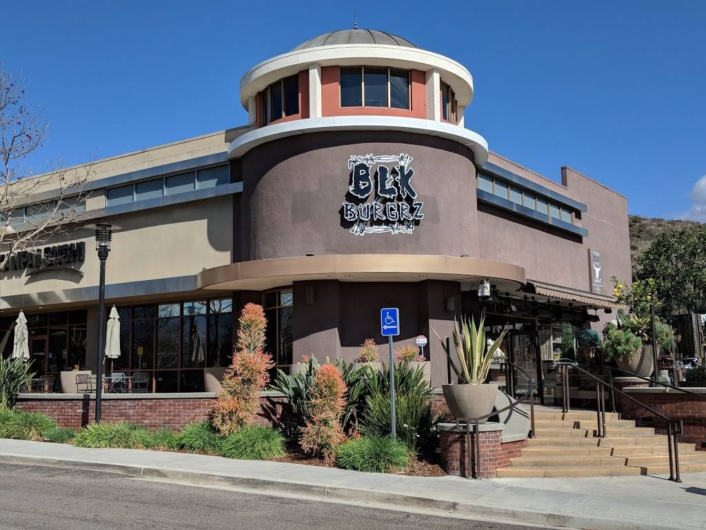 BLK Burgrz | restaurant | 27742 Antonio Pkwy, Ladera Ranch, CA 92694, USA | 9494296666 OR +1 949-429-6666