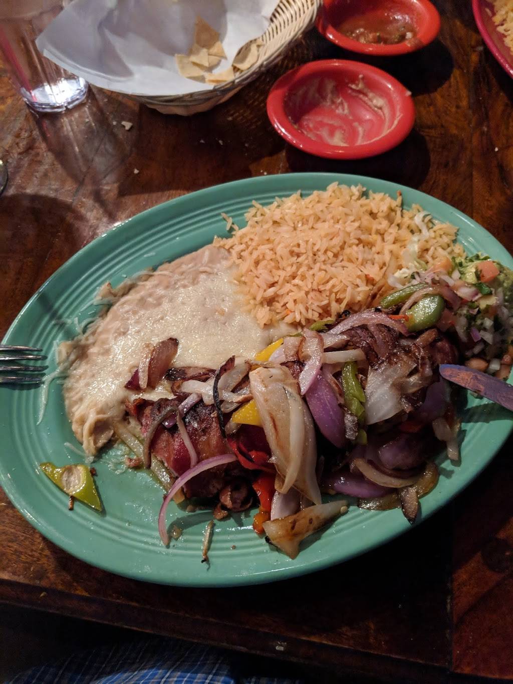 Darios Mexican Restaurant | restaurant | 27247 Camp Plenty Rd, Santa Clarita, CA 91351, USA | 6614308104 OR +1 661-430-8104