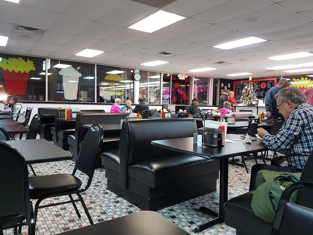 Burgerboard | restaurant | 2005 W Morton Ave, Jacksonville, IL 62650, USA | 2172450740 OR +1 217-245-0740