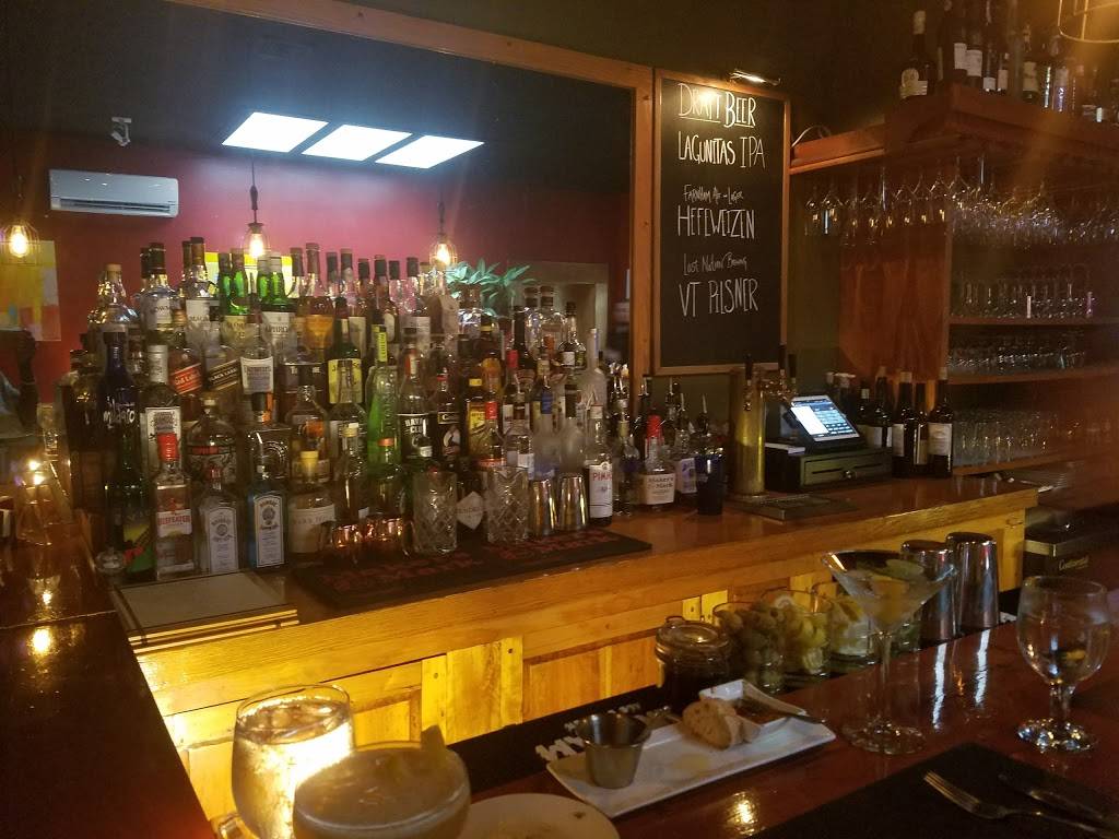 Peter Havens Restaurant | restaurant | 32 Elliot St, Brattleboro, VT 05301, USA | 8022573333 OR +1 802-257-3333