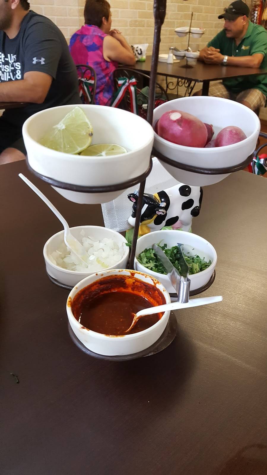 Birrieria la Vaquita ® | restaurant | Av. Primer Ayuntamiento, Hidalgo, 22880 Ensenada, B.C., Mexico | 016461769324 OR +52 646 176 9324